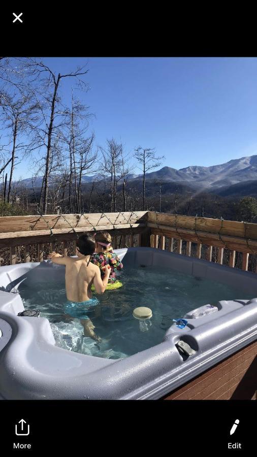 Love Nest Chalet Gatlinburg Exterior photo
