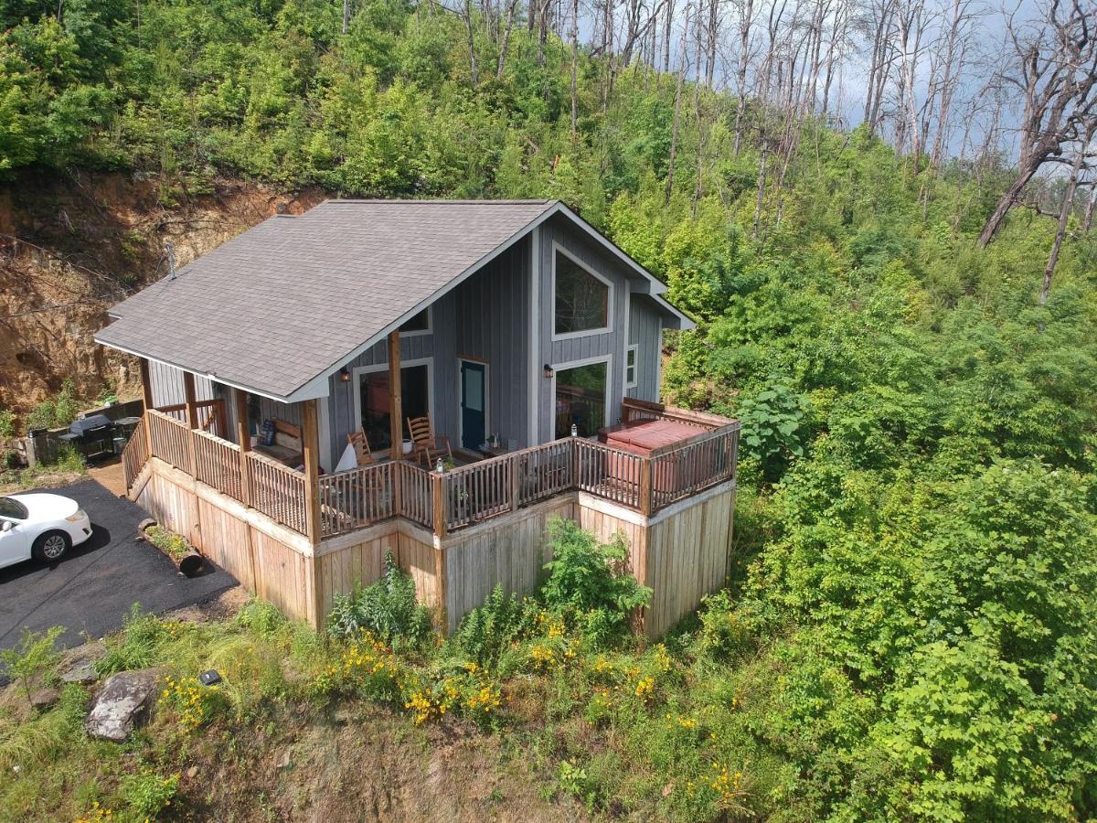 Love Nest Chalet Gatlinburg Exterior photo